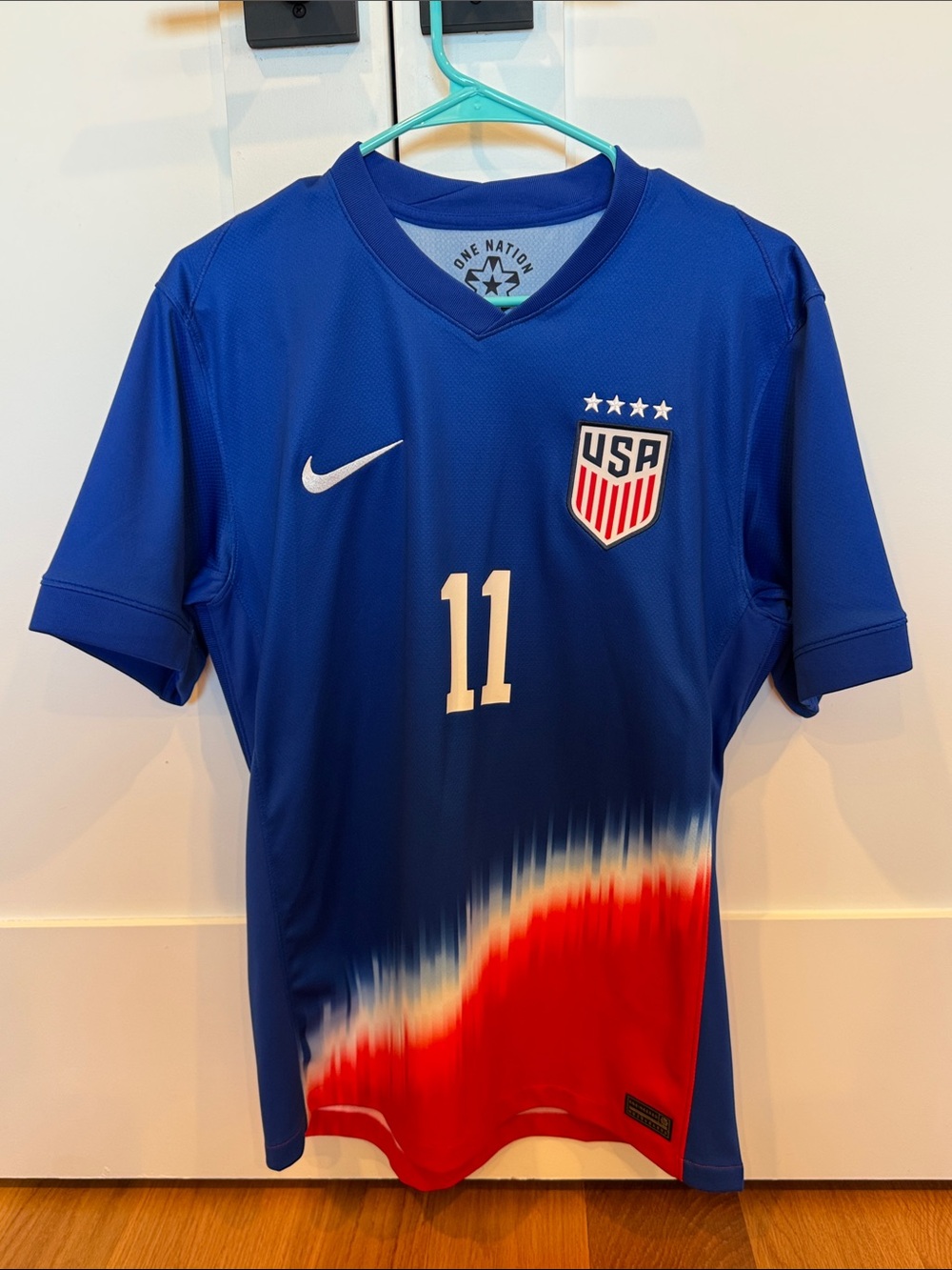 Nike Men’s USWNT 2024 Sophia Smith Sophia Wilson Soccer Away Jersey Size Medium